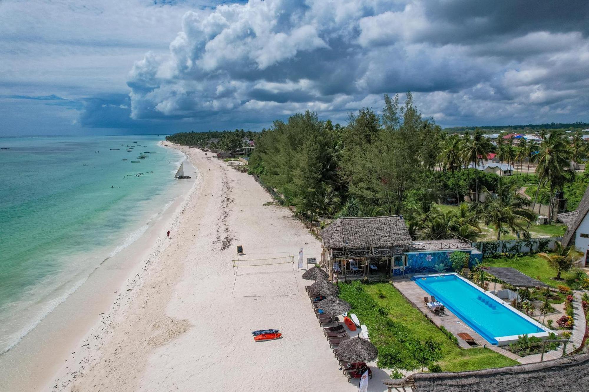La Perla Beach Resort, Zanzibar - Your Beachfront Private Haven Pwani Mchangani Extérieur photo