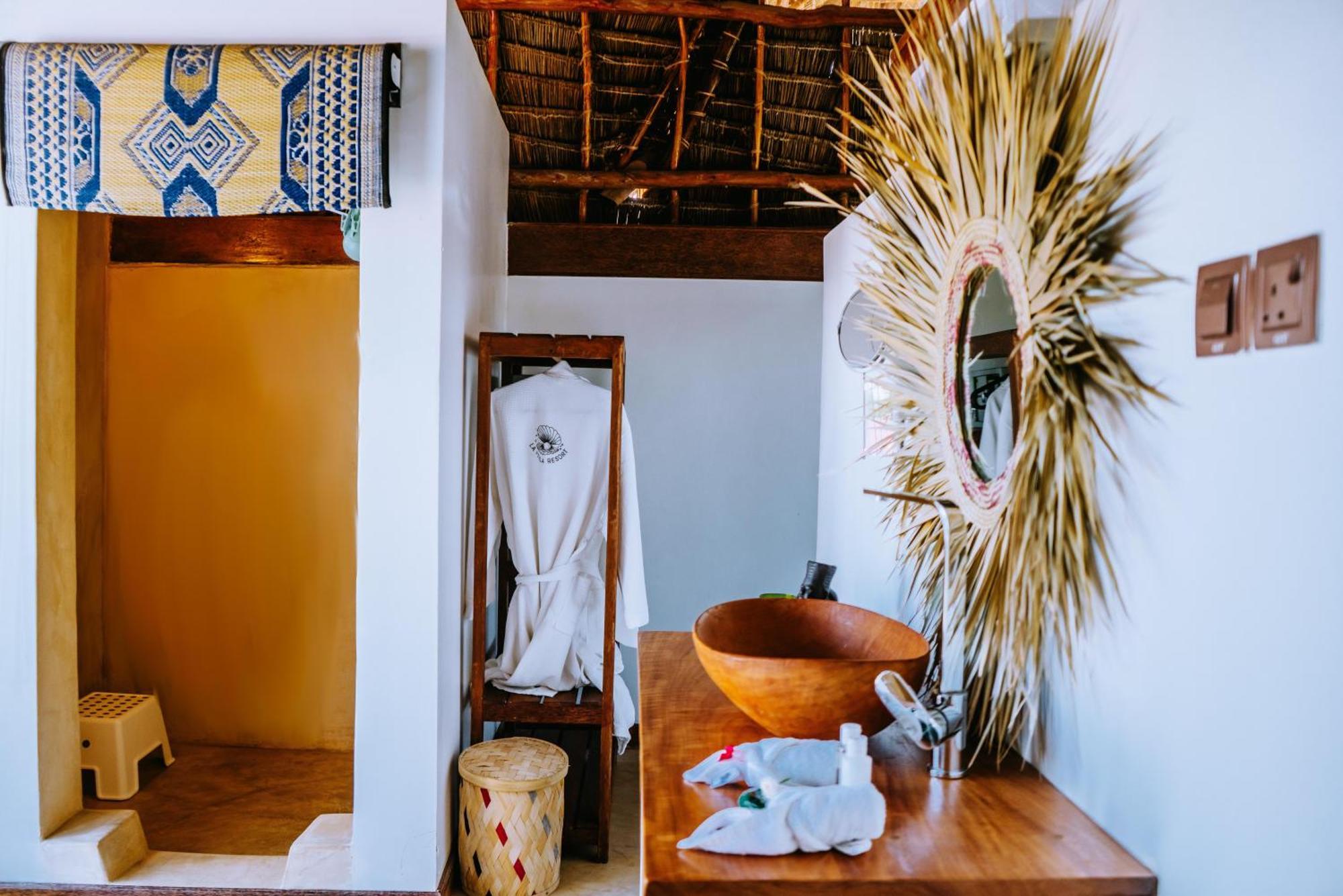 La Perla Beach Resort, Zanzibar - Your Beachfront Private Haven Pwani Mchangani Extérieur photo